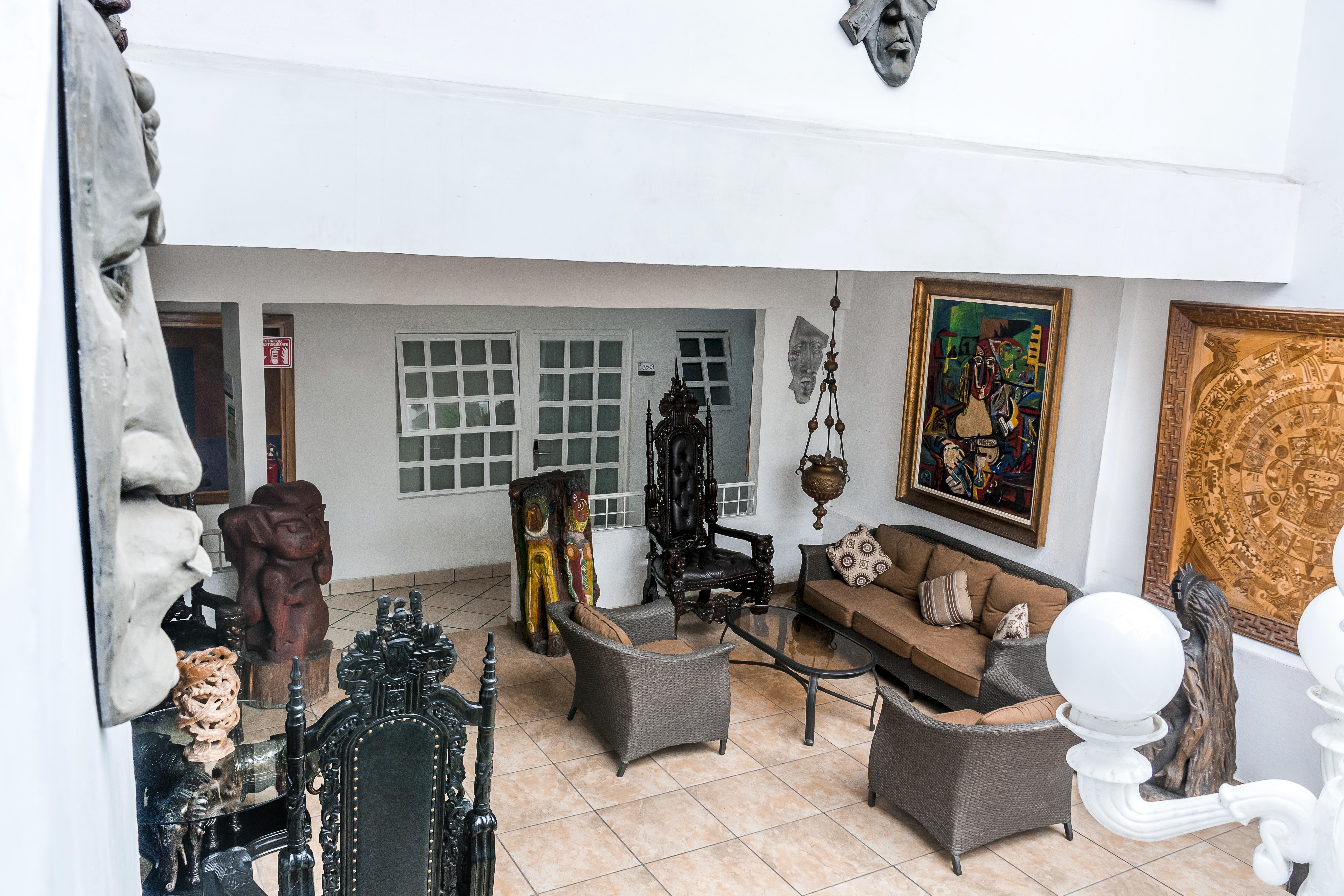 European Life Style Executive Suites Zapopan Exterior photo